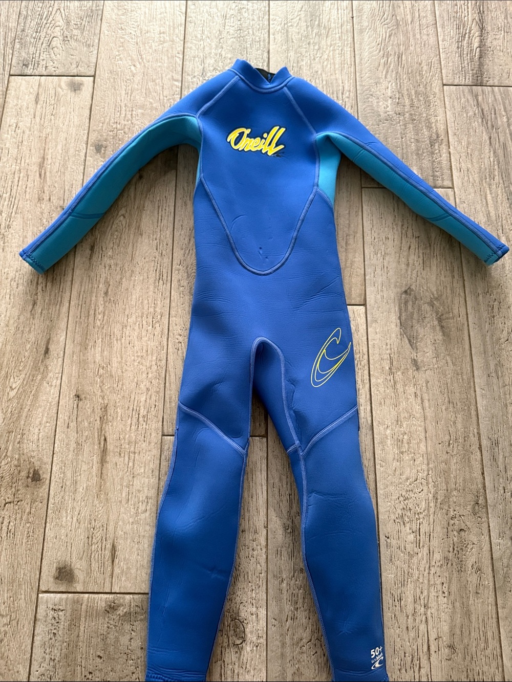 Great condition O'Neill Kids boy Blue One-Piece Wetsuit with Teal Accents size 4